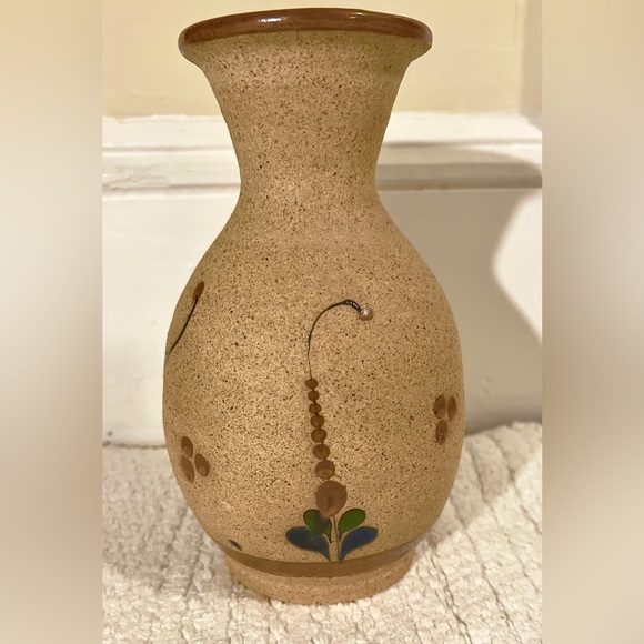 Vintage Floral Quail Bird Handmade Mexican Art Pottery Flower Vase Signed 8.25”T - Picture 6 of 8